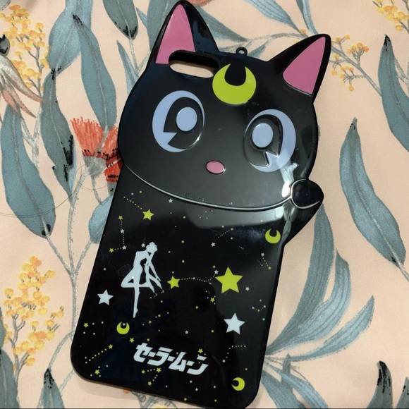 iPhone 8plus case - Picture 2 of 4